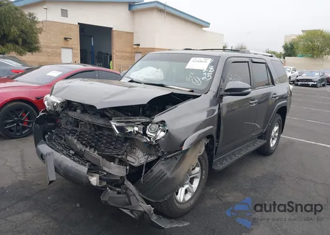 2019 Toyota 4Runner Sr5 Premium z USA, uszkodzony, nr VIN JTEZU5JR6K5200159